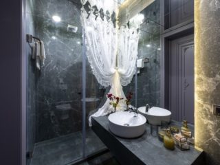 The best selection of designer shower curtains online