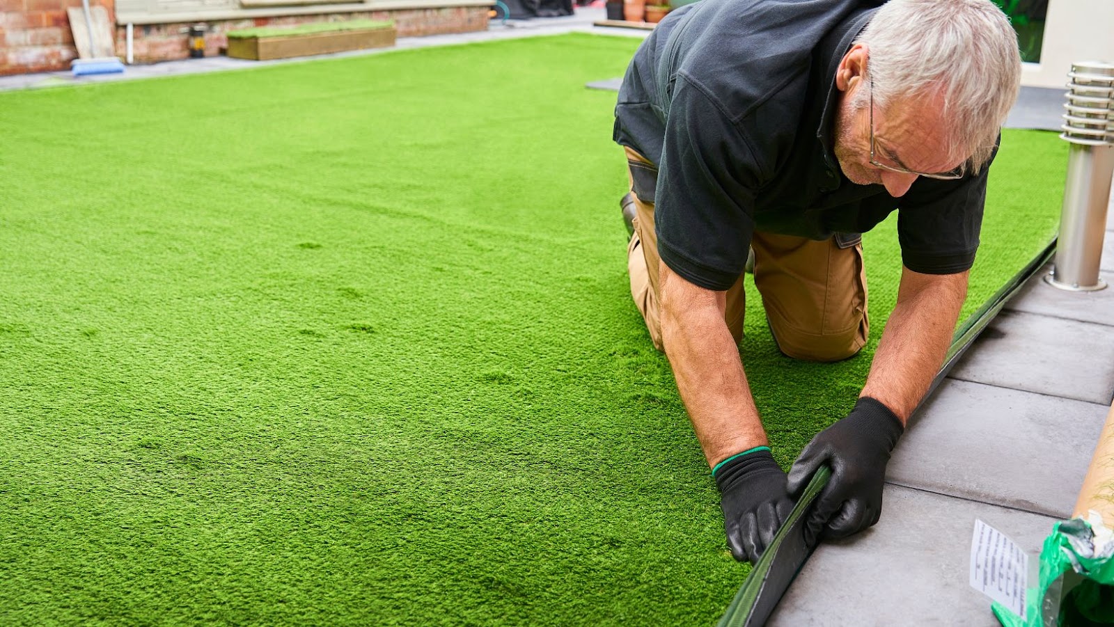 The Most Popular Uses for Artificial Grass in Landscaping - Rapid Home ...